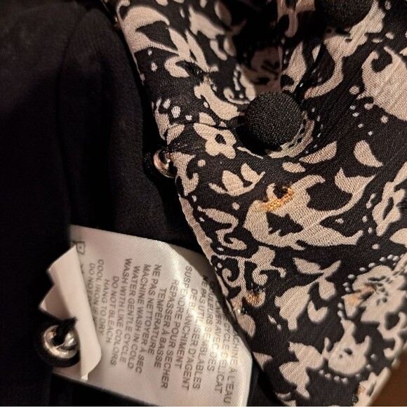 Rachel Zoe Floral Long Sleeve Top Black & Cream, Shiny Gold Flecks Women's sz M - Picture 6 of 9